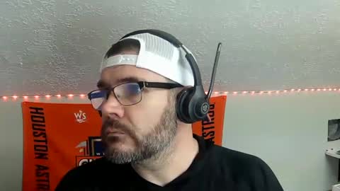 TaintNuzzler online show from 02-19-25, 08:44