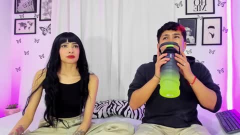 Snapshot of tainy_n_harley chatting on 12-04-24, 08:34 Liam and Juli online show from 12-04-24, 08:34