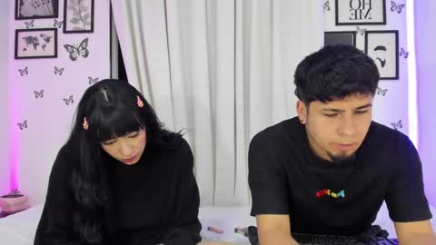 Snapshot of tainy_n_harley chatting on 12-23-24, 07:28 Liam and Juli online show from 12-23-24, 07:28