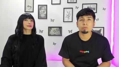 Snapshot of tainy_n_harley chatting on 01-05-25, 03:43 Liam and Juli online show from 01-05-25, 03:43