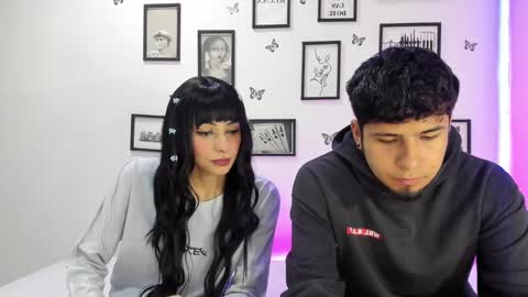 Snapshot of tainy_n_harley chatting on 01-07-25, 04:50 Liam and Juli online show from 01-07-25, 04:50