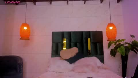 Taissa online show from 03-07-25, 08:44