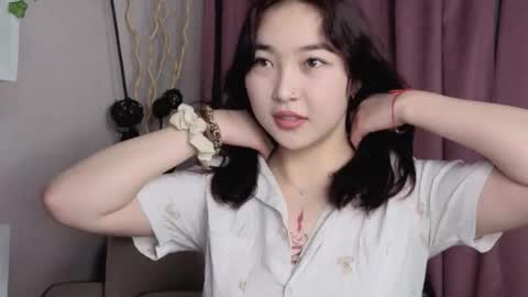 Soo Ying online show from 11-29-25, 09:29