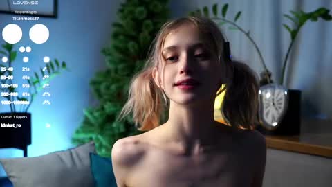 Mia online show from 02-18-25, 08:27