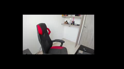 Snapshot of takaragr chatting on 01-13-25, 05:12 kalagr online show from 01-13-25, 05:12