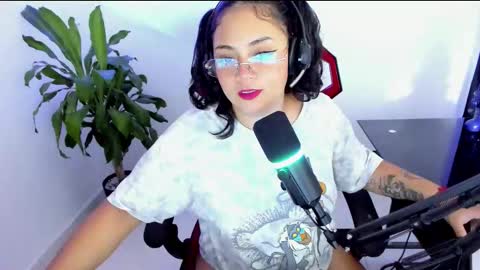 Snapshot of takaragr chatting on 10-08-25, 09:56 kalagr online show from 10-08-25, 09:56