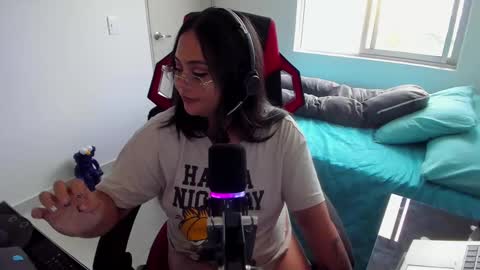 Snapshot of takaragr chatting on 11-06-25, 09:26 kalagr online show from 11-06-25, 09:26