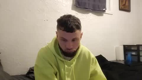 Snapshot of talenjames chatting on 12-06-24, 04:47 Talen James online show from 12-06-24, 04:47