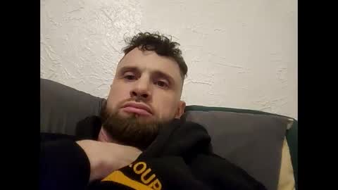 Snapshot of talenjames chatting on 03-08-25, 08:44 Talen James online show from 03-08-25, 08:44