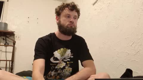 Snapshot of talenjames chatting on 09-29-25, 11:31 Talen James online show from 09-29-25, 11:31