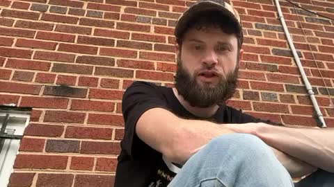 Snapshot of talenjames chatting on 09-30-25, 04:45 Talen James online show from 09-30-25, 04:45