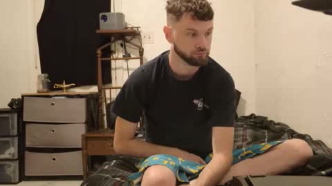 Snapshot of talenjames chatting on 10-03-25, 01:52 Talen James online show from 10-03-25, 01:52