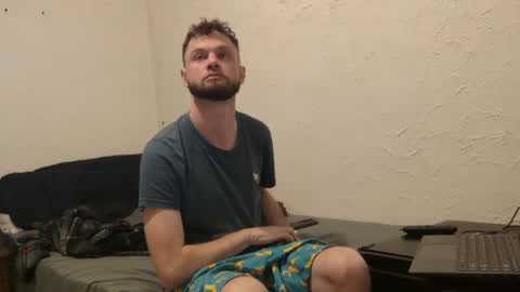 Snapshot of talenjames chatting on 10-15-25, 09:48 Talen James online show from 10-15-25, 09:48