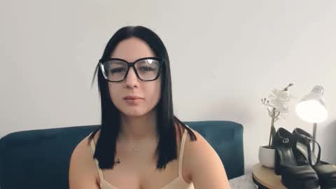 Snapshot of taliasensitive chatting on 02-19-26, 09:38 taliasensitive online show from 02-19-26, 09:38