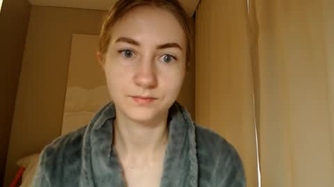  Kira  online show from 02-05-25, 06:35