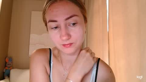  Kira  online show from 09-13-25, 05:29