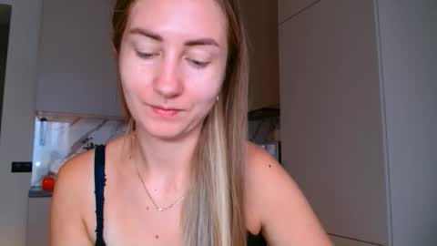  Kira  online show from 10-30-25, 07:43