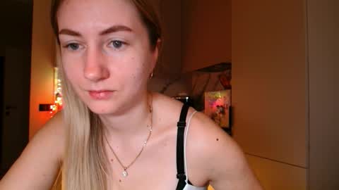  Kira  online show from 02-17-26, 06:10