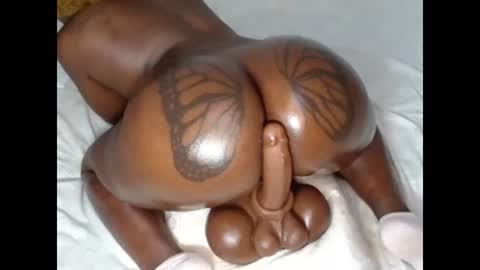 butterflyass online show from 12-12-24, 04:43