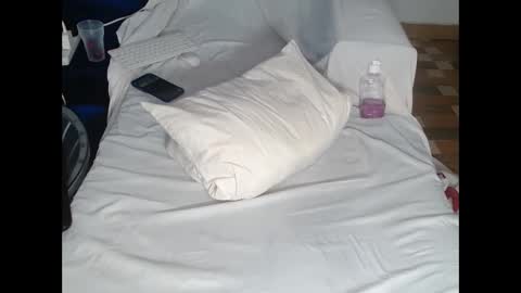 butterflyass online show from 01-10-25, 02:57