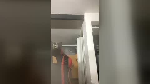 talktome4 online show from 02-12-26, 08:53