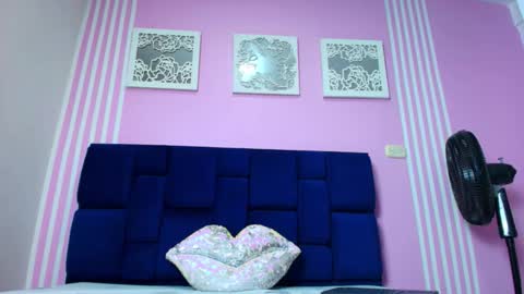 tall_hot_brunette online show from 01-10-26, 01:46