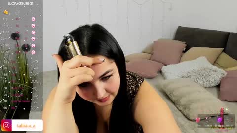 Snapshot of talla_la chatting on 01-29-25, 10:16 Talla online show from 01-29-25, 10:16