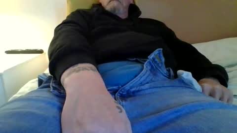 Ill tell you if you really want to know. online show from 02-10-25, 11:46