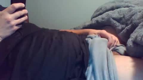 Snapshot of tallguy88444 chatting on 10-27-25, 01:09 tallguy88444 online show from 10-27-25, 01:09