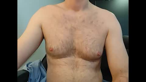 Snapshot of talljay91 chatting on 11-29-25, 08:17 Just ask for it online show from 11-29-25, 08:17