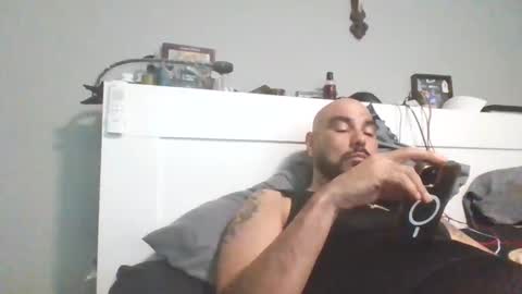 Snapshot of talllatino310 chatting on 12-16-24, 08:26 talllatino310 online show from 12-16-24, 08:26