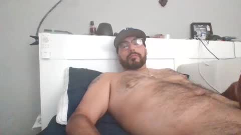 Snapshot of talllatino310 chatting on 10-11-25, 07:01 talllatino310 online show from 10-11-25, 07:01