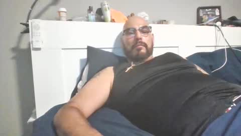 Snapshot of talllatino310 chatting on 10-22-25, 07:19 talllatino310 online show from 10-22-25, 07:19