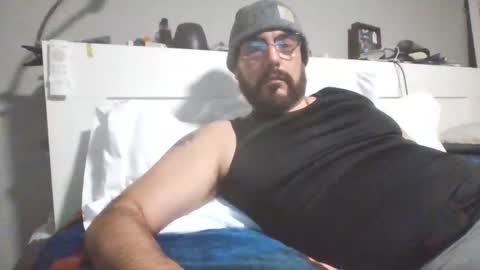 talllatino310 online show from 12-18-25, 05:02