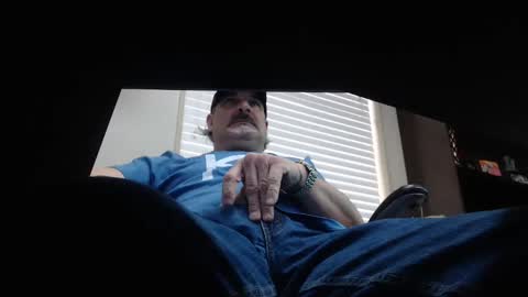 Snapshot of talltexxxan chatting on 02-04-25, 09:52 talltexxxan online show from 02-04-25, 09:52