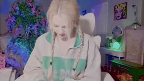 Talula  - OF talulaa online show from 06-12-26, 06:51