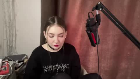 Lola online show from 07-29-26, 10:57
