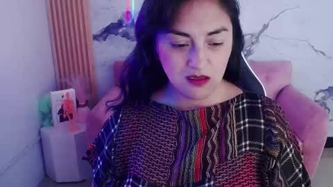 Snapshot of tamara_ch1 chatting on 10-19-25, 03:18 tamara_ch1 online show from 10-19-25, 03:18