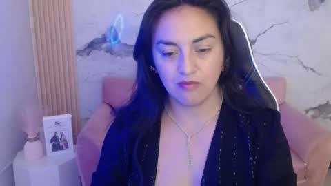 Snapshot of tamara_ch1 chatting on 11-19-25, 03:39 tamara_ch1 online show from 11-19-25, 03:39