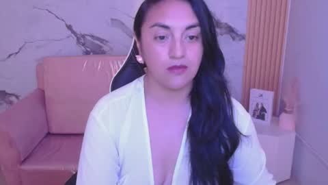 Snapshot of tamara_ch1 chatting on 12-14-25, 03:56 tamara_ch1 online show from 12-14-25, 03:56