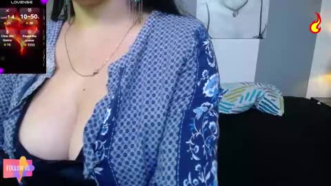 Snapshot of tamara_priya chatting on 05-12-26, 12:24 Tamara online show from 05-12-26, 12:24