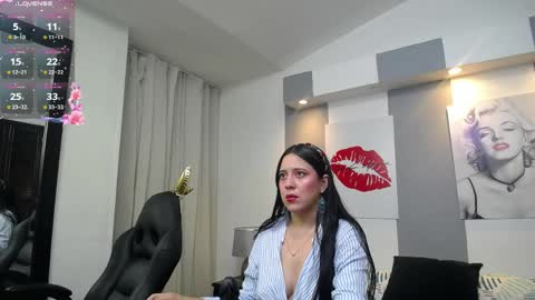 Snapshot of tamara_priya chatting on 05-14-26, 11:39 Tamara online show from 05-14-26, 11:39