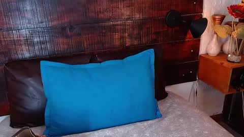 Snapshot of tamara_sanz1 chatting on 12-27-24, 06:20    online show from 12-27-24, 06:20