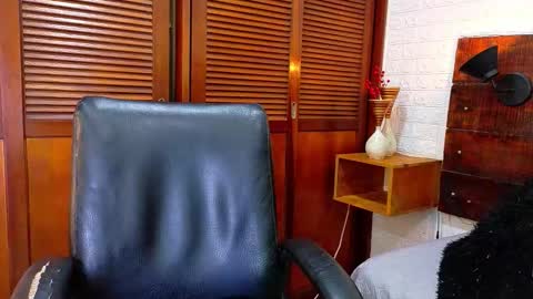 Snapshot of tamara_sanz1 chatting on 09-30-25, 09:58    online show from 09-30-25, 09:58