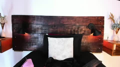 Snapshot of tamara_sanz1 chatting on 05-29-26, 10:57 online show from 05-29-26, 10:57