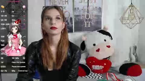 Snapshot of tamara_slimx chatting on 12-28-24, 11:37 Tamara online show from 12-28-24, 11:37