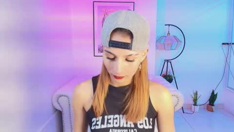 Snapshot of tamara_slimx chatting on 12-31-24, 03:45 Tamara online show from 12-31-24, 03:45