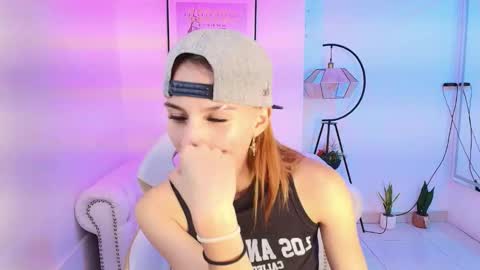 Snapshot of tamara_slimx chatting on 12-31-24, 09:53 Tamara online show from 12-31-24, 09:53