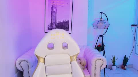 Snapshot of tamara_slimx chatting on 01-08-25, 10:04 Tamara online show from 01-08-25, 10:04