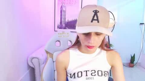 Snapshot of tamara_slimx chatting on 01-26-25, 06:59 Tamara online show from 01-26-25, 06:59